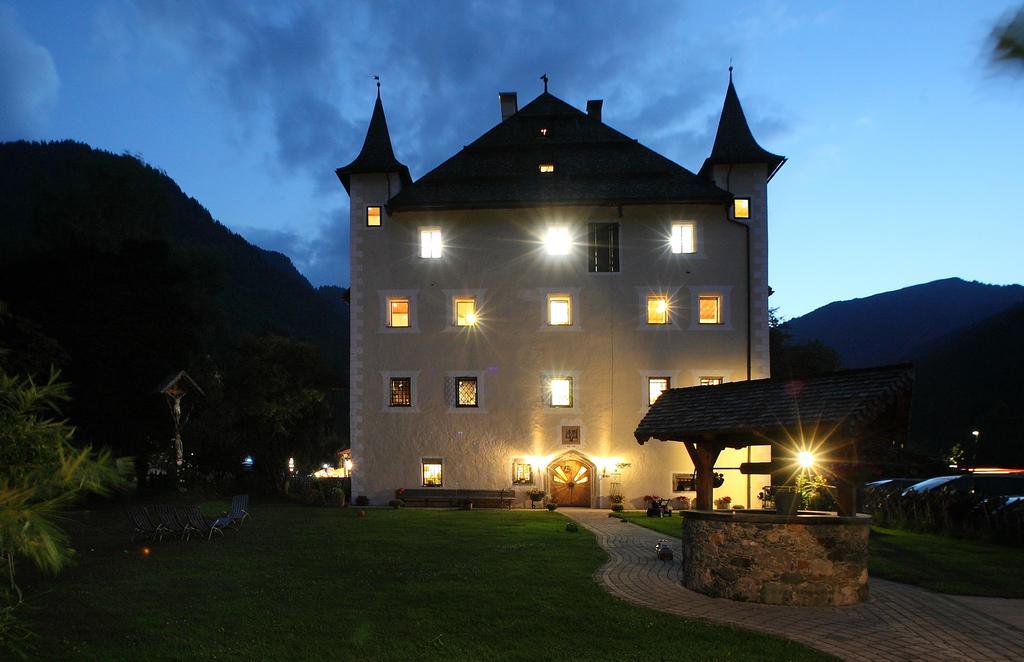 Schloss Saalhof Maishofen Eksteriør bilde