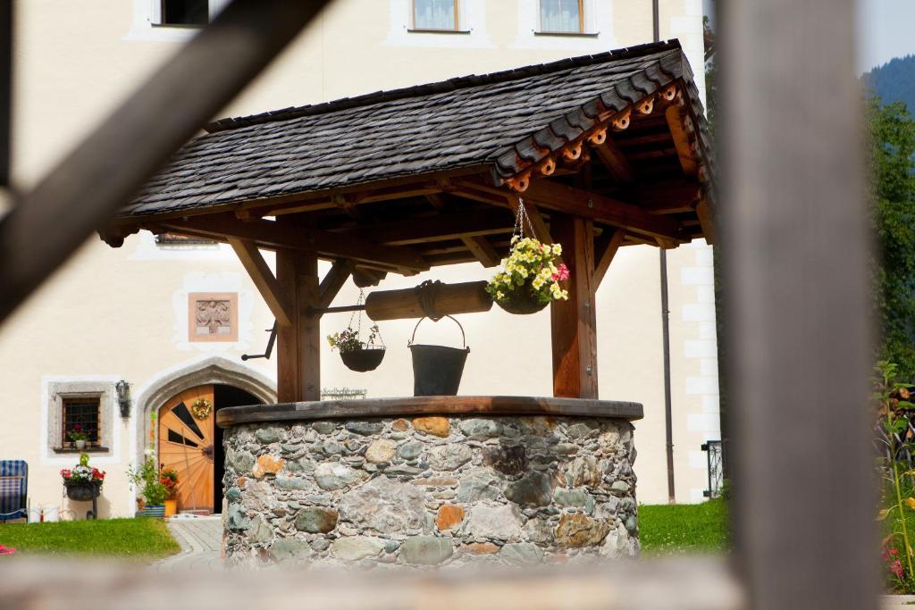 Schloss Saalhof Maishofen Eksteriør bilde